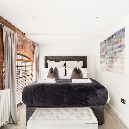 High End Luxury Townhouse In Jq, 4 Bedrooms, Flat Screen Tv In All Rooms, Free Parking, Near Birmingham City Centre Deposit Required Dış mekan fotoğraf